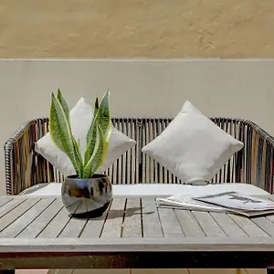 https://colosseo-gardens.it-romehotels.com