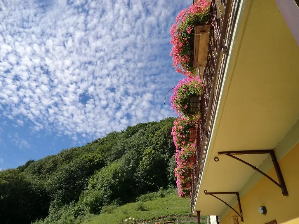 Farm stay B&B La Casa Di Parpaet Zogno